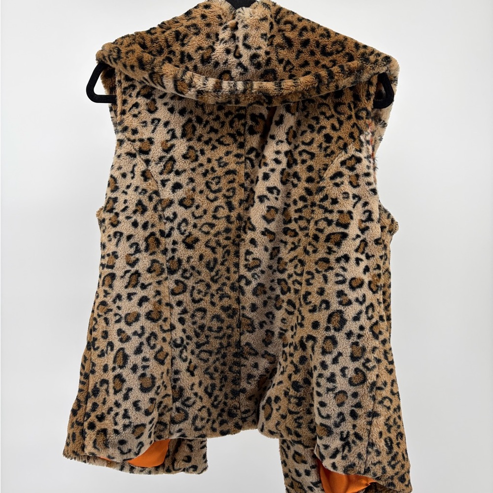 Ubu Faux Fur Leopard Print Sleeveless Collar Size Medium - Picture 3 of 7